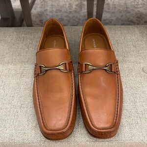 Donald Pliner Loafer in Whiskey